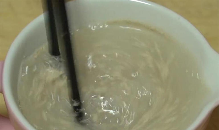 面粉别蒸馒头了，教你懒人做法，比包子馅饼简单，比油条吃着过瘾