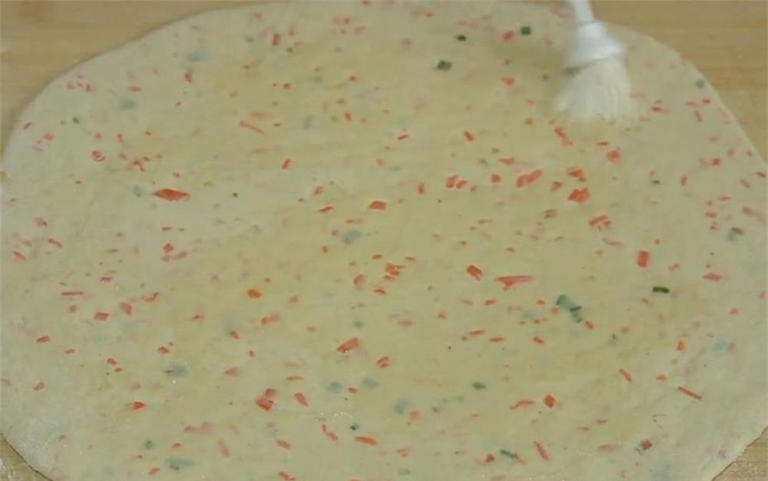 面粉别蒸馒头了，教你懒人做法，比包子馅饼简单，比油条吃着过瘾