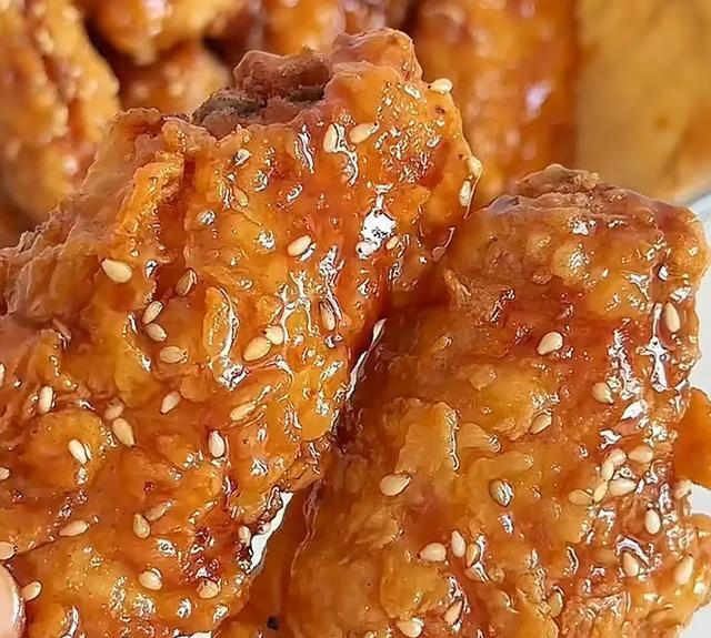 鸡翅这么做比炸鸡店的都好吃！大厨给的秘方，赶紧收藏！